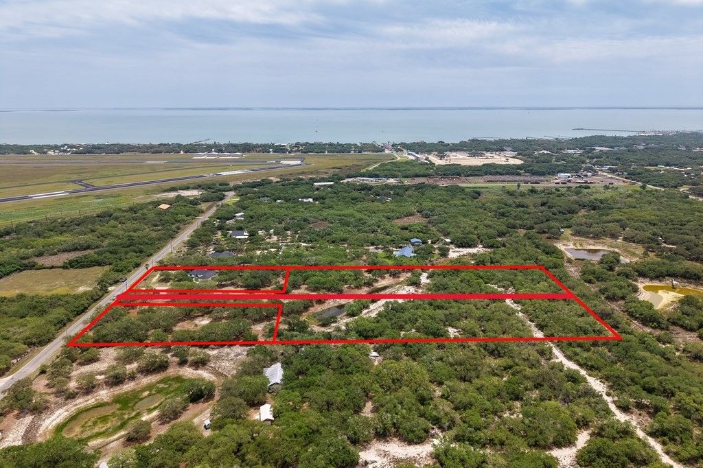 168 Wishert Rd, Rockport, TX 78382 — photo 3