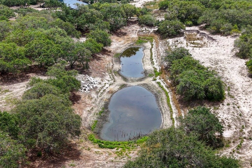 168 Wishert Rd, Rockport, TX 78382 — photo 4