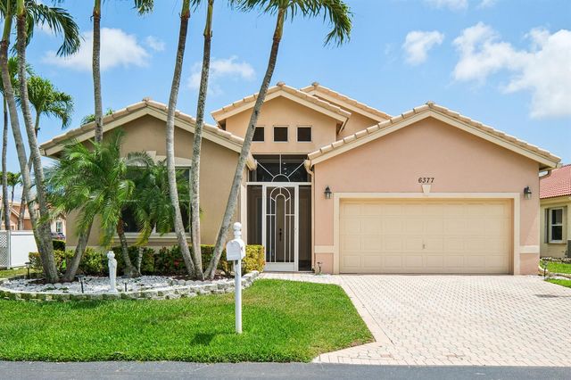 6377 N Westchester Club Drive N, Boynton Beach, FL 33437