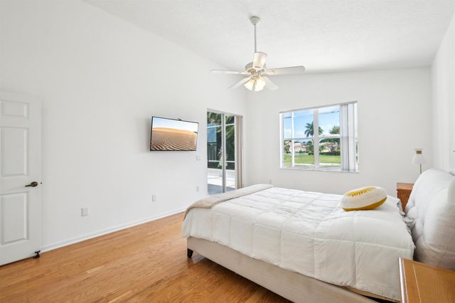6377 N Westchester Club Drive N, Boynton Beach, FL 33437