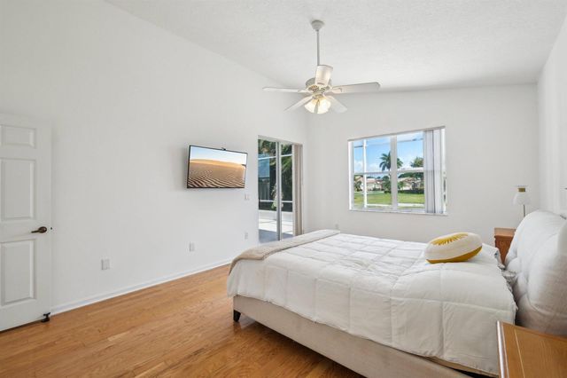 6377 N Westchester Club Drive N, Boynton Beach, FL 33437