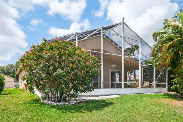 6377 N Westchester Club Drive N, Boynton Beach, FL 33437