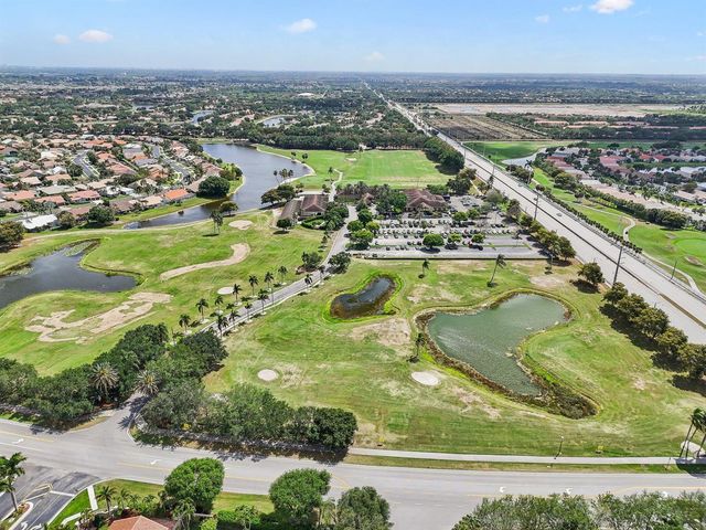 6377 N Westchester Club Drive N, Boynton Beach, FL 33437