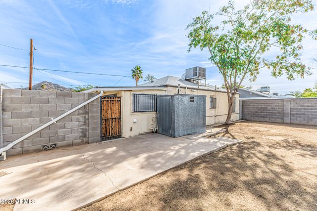 8920 N 10TH Street, Phoenix, AZ 85020