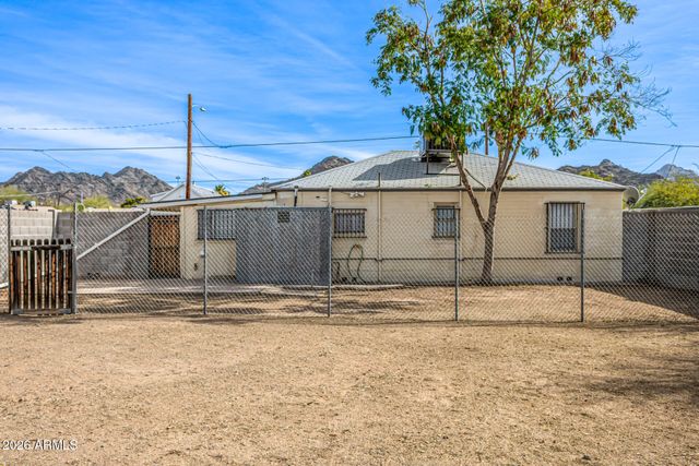 8920 N 10TH Street, Phoenix, AZ 85020