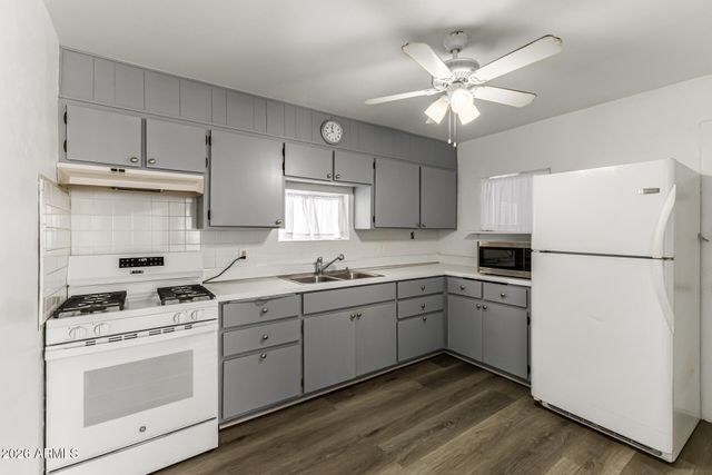 8920 N 10TH Street, Phoenix, AZ 85020