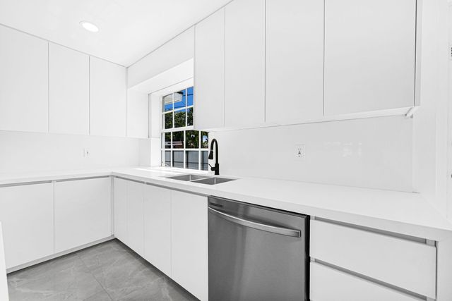 4040 SW 108th Avenue, Miami, FL 33165