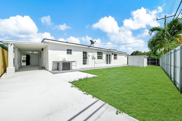 4040 SW 108th Avenue, Miami, FL 33165