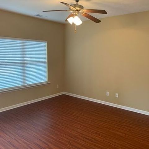 822 Lower Park Pl, Antioch, TN 37013