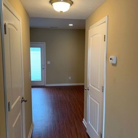 822 Lower Park Pl, Antioch, TN 37013