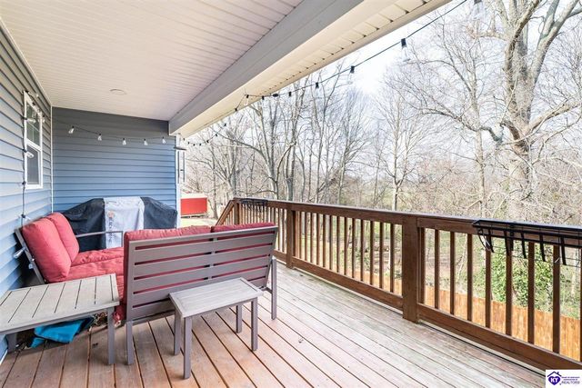 120 Sawgrass Avenue, Vine Grove, KY 40175