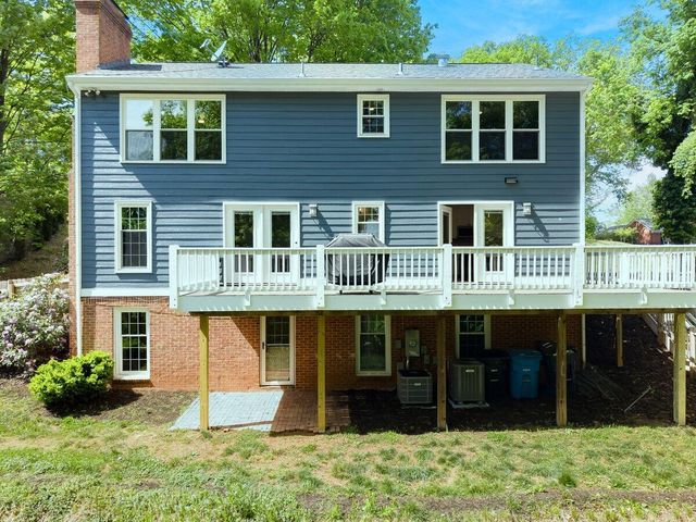 3557 Peakwood DR, Roanoke, VA 24014