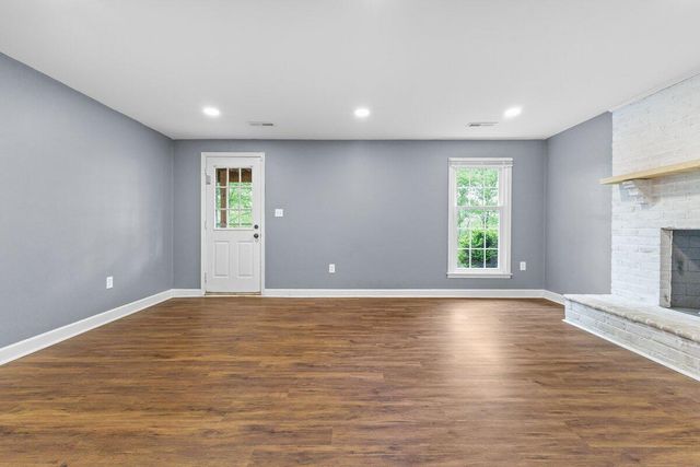 3557 Peakwood DR, Roanoke, VA 24014