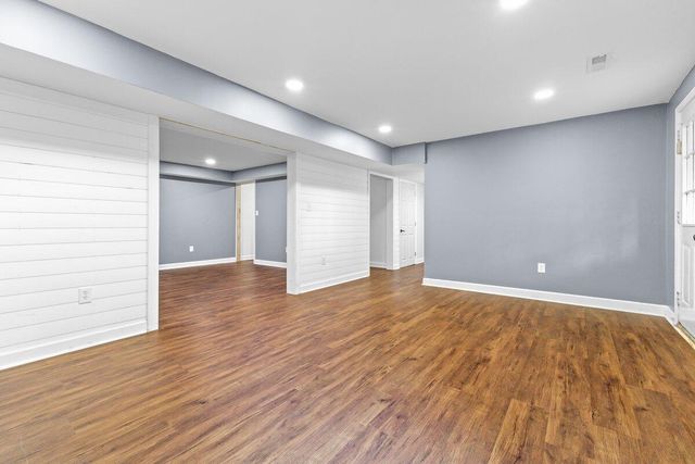 3557 Peakwood DR, Roanoke, VA 24014