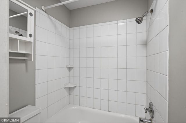 400 Shelard Parkway 203, Saint Louis Park, MN 55426