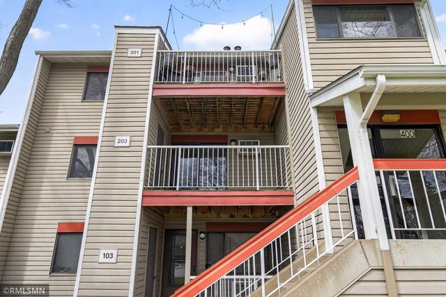 400 Shelard Parkway 203, Saint Louis Park, MN 55426