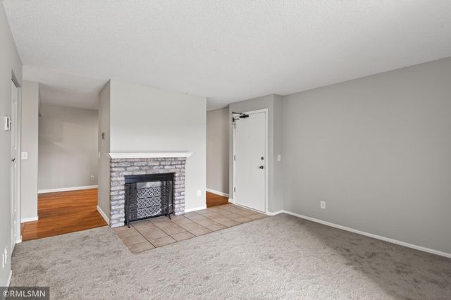 400 Shelard Parkway 203, Saint Louis Park, MN 55426