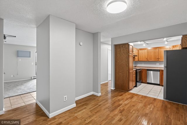 400 Shelard Parkway 203, Saint Louis Park, MN 55426