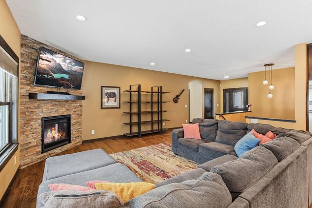 21863 173rd Street NW, Big Lake, MN 55309