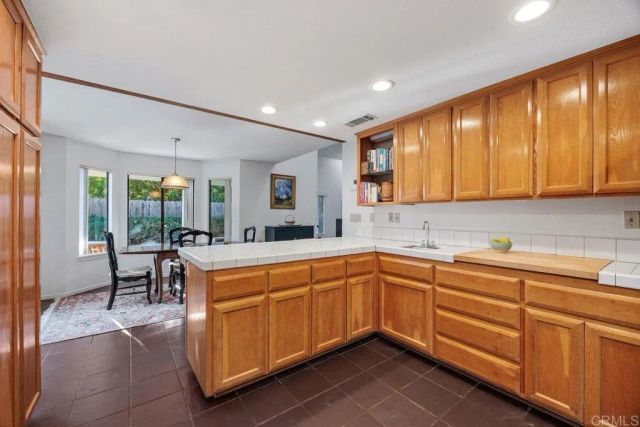 2647 Cazadero Drive, Carlsbad, CA 92009