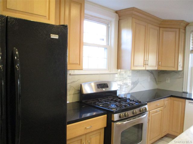 84 Old Haverstraw Road, Congers, NY 10920