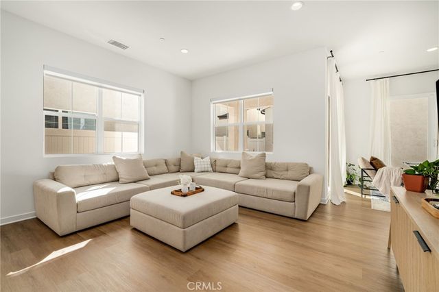 4446 S Forsyth Paseo, Ontario, CA 91762