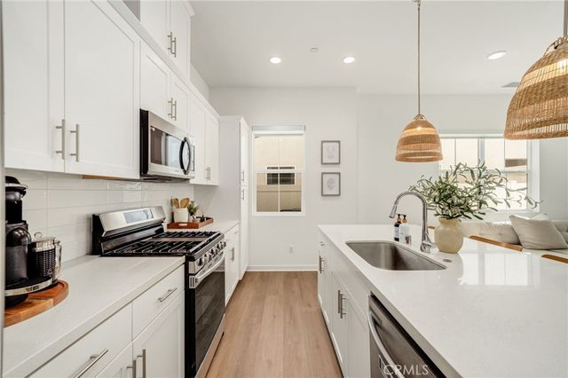 4446 S Forsyth Paseo, Ontario, CA 91762