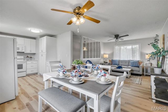 201 Saint Charles Street, Wentzville, MO 63385