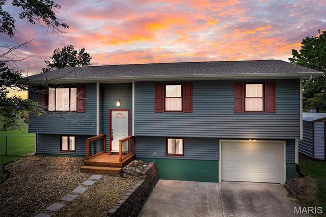 201 Saint Charles Street, Wentzville, MO 63385