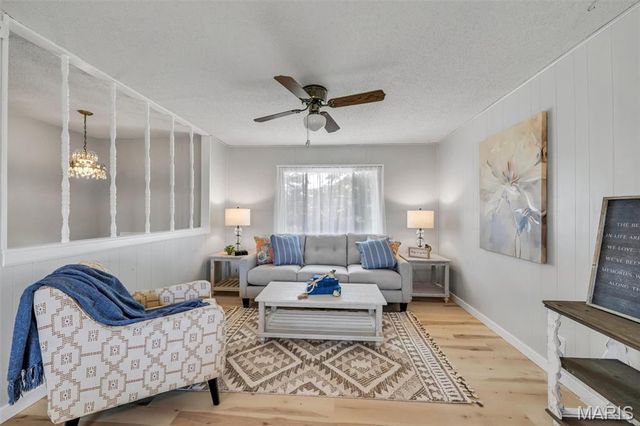 201 Saint Charles Street, Wentzville, MO 63385