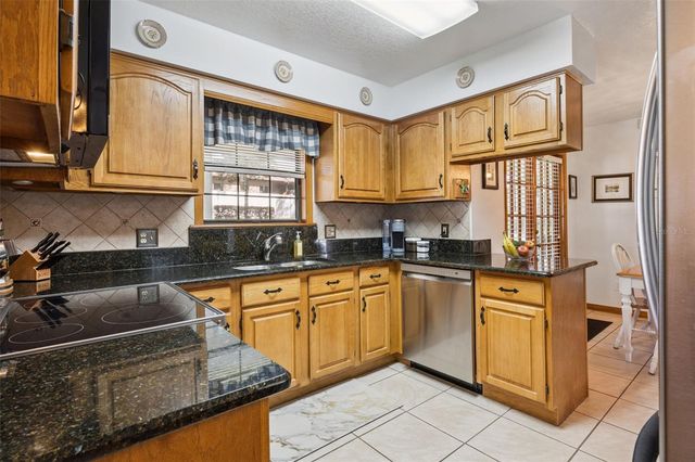 10843 POINCIANA DRIVE, Clermont, FL 34711