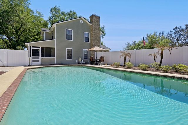 10843 POINCIANA DRIVE, Clermont, FL 34711