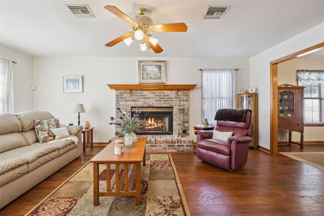 10843 POINCIANA DRIVE, Clermont, FL 34711