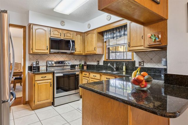 10843 POINCIANA DRIVE, Clermont, FL 34711