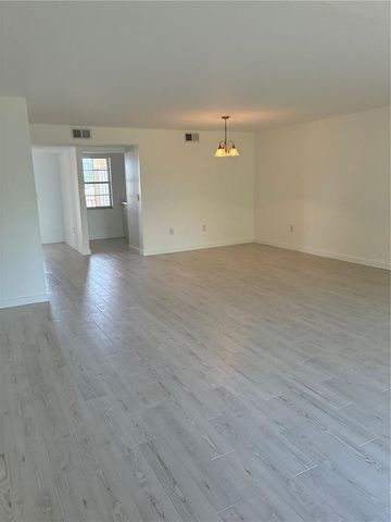 203 RUBENS DRIVE H, Nokomis, FL 34275