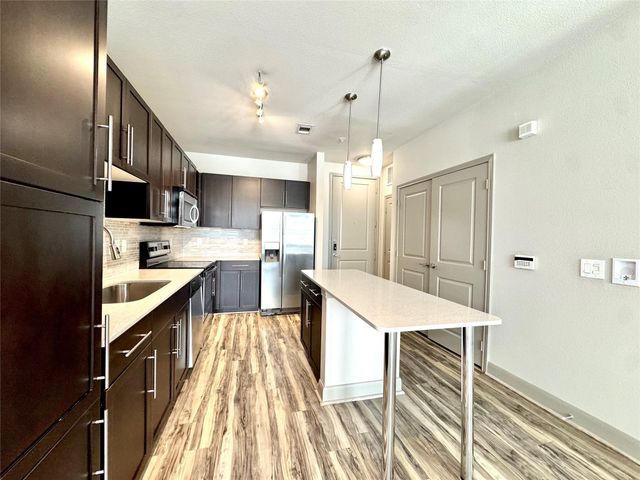 3788 Richmond St Avenue 1245, Houston, TX 77046