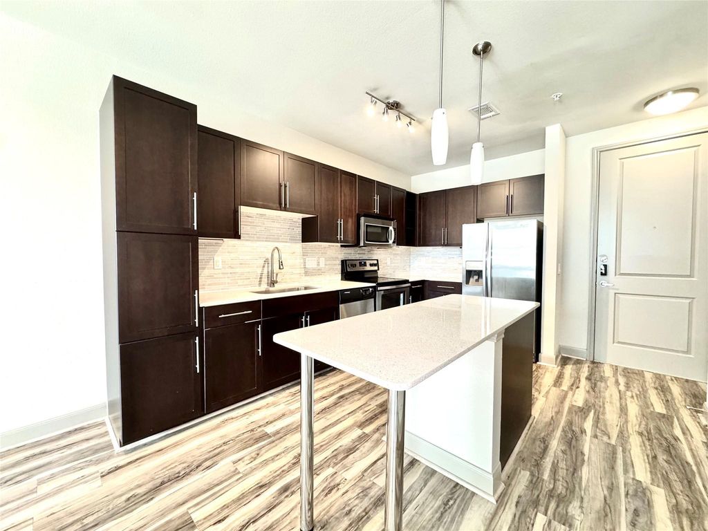 3788 Richmond St Avenue 1245, Houston, TX 77046