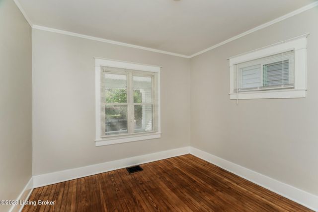 1832 W Kentucky St, Louisville, KY 40210