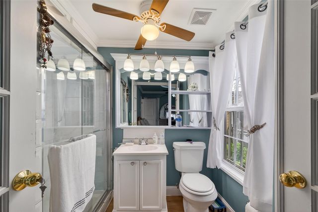 7404 Erath Street, Houston, TX 77023