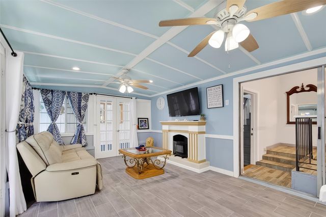 7404 Erath Street, Houston, TX 77023