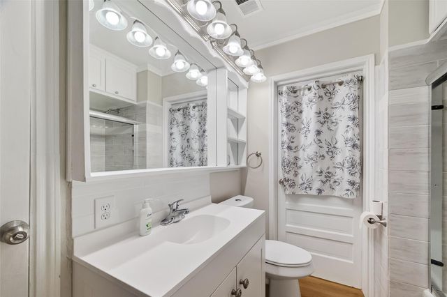 7404 Erath Street, Houston, TX 77023