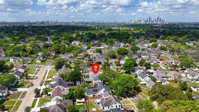 7404 Erath Street, Houston, TX 77023