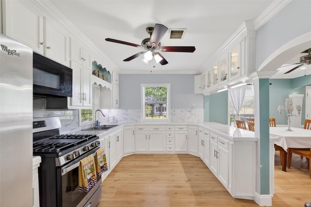 7404 Erath Street, Houston, TX 77023