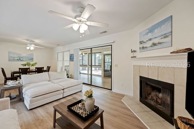 125 Greenwood Dr Apt 3407, Hilton Head Island, SC 29928