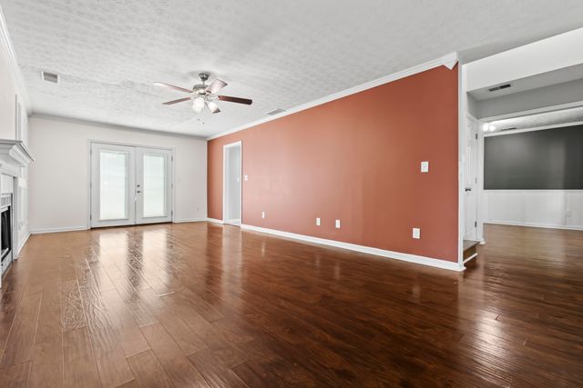 112 Bridgeway Court, Nicholasville, KY 40356