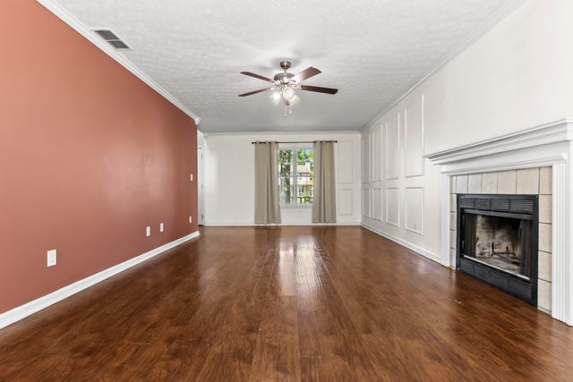 112 Bridgeway Court, Nicholasville, KY 40356