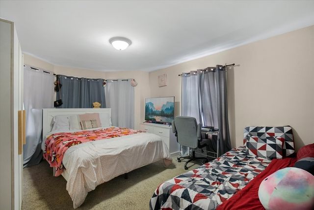 674 Montello St, Brockton, MA 02301