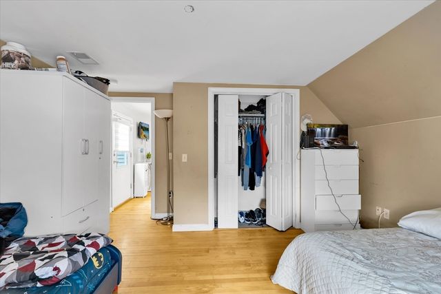 674 Montello St, Brockton, MA 02301