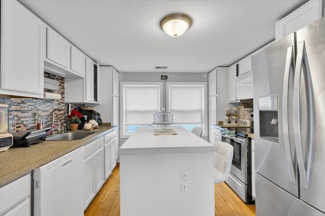 674 Montello St, Brockton, MA 02301