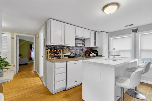674 Montello St, Brockton, MA 02301